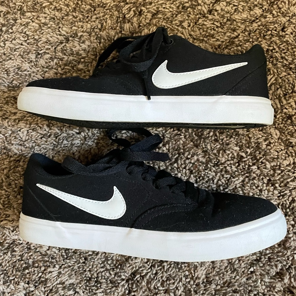 Nike SB Charge Solarsoft ✔️